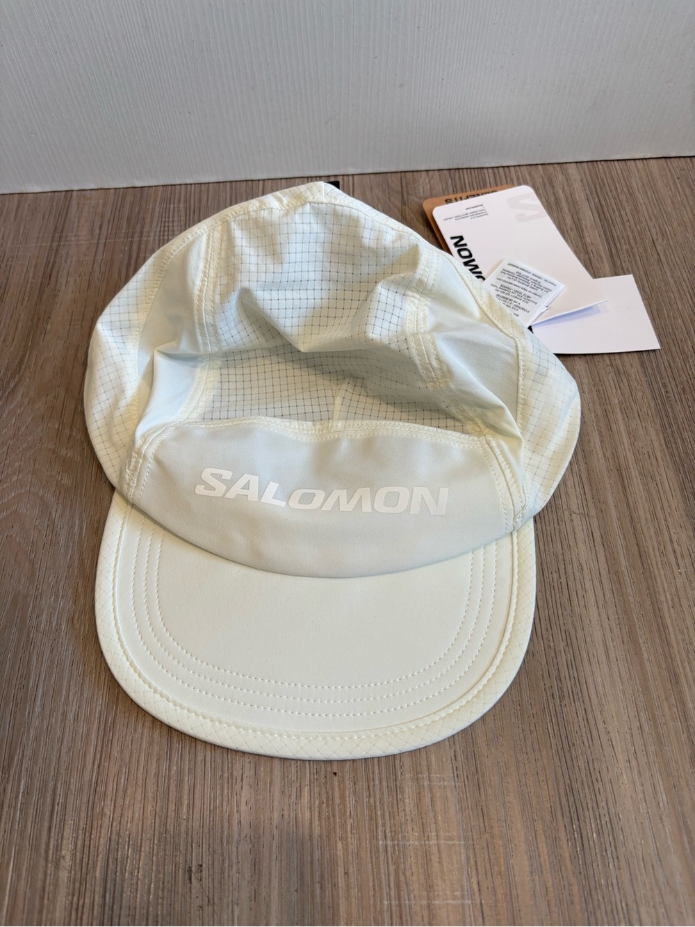 New Salomon Sense Aero Unisex Running Cap Adjustable Strap Lightweight White